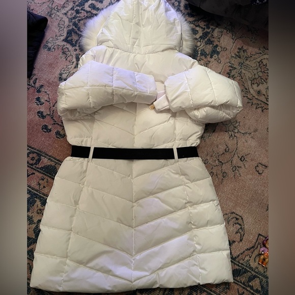 NWT Womens Michael Kors 3/4 Belted Puffer Walker w/Faux Fur Hood - Picture 6 of 6